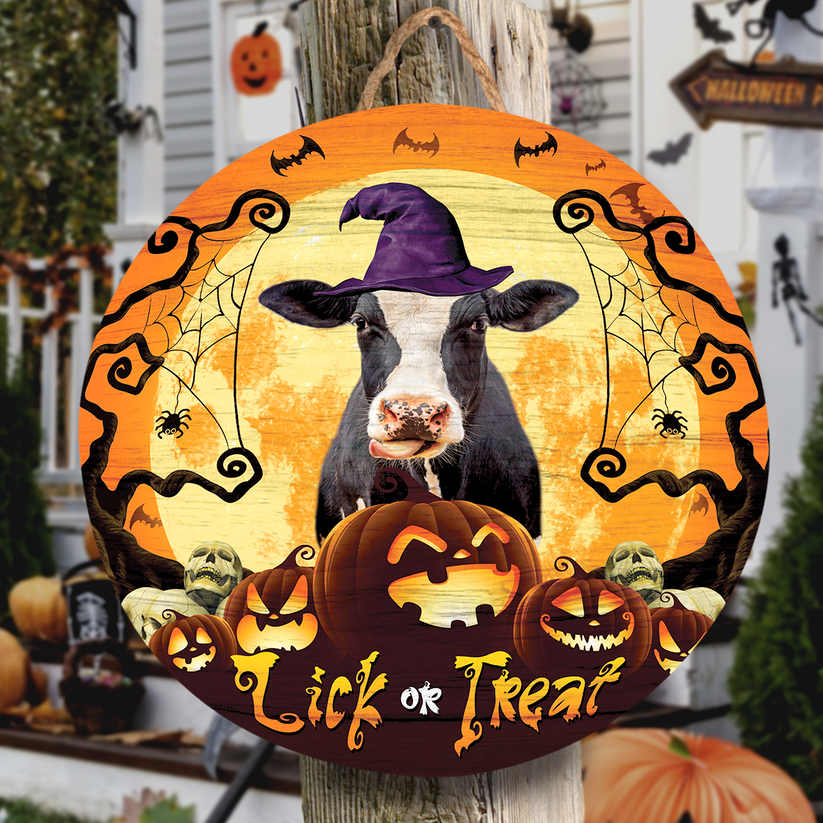 Holstein Lick Or Treat Round Wooden Sign