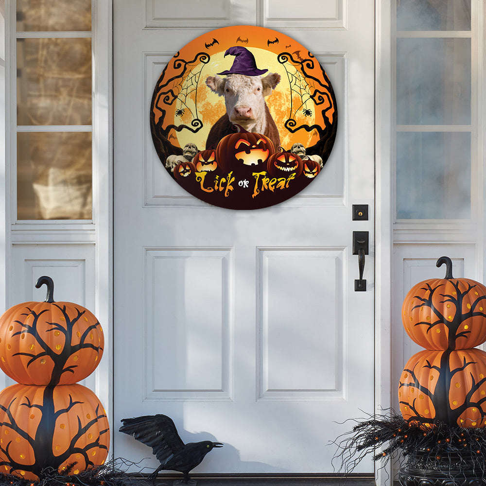 Halloween Hereford Cattle All Printed 3D Round Wooden Sign
