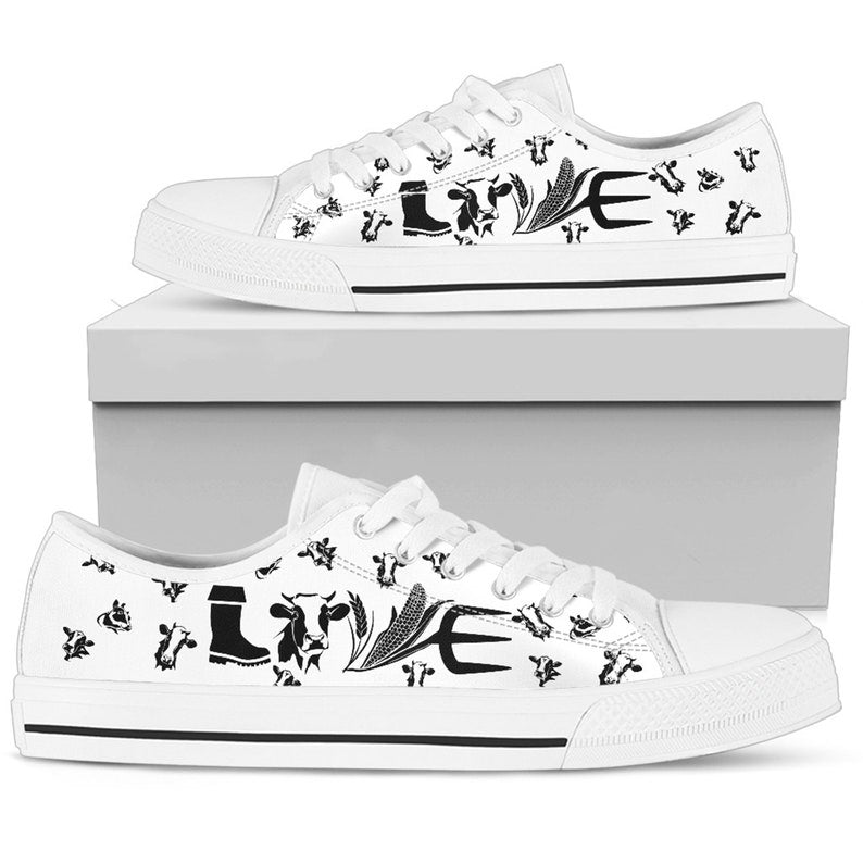 Cow Lovers Low Top Shoes