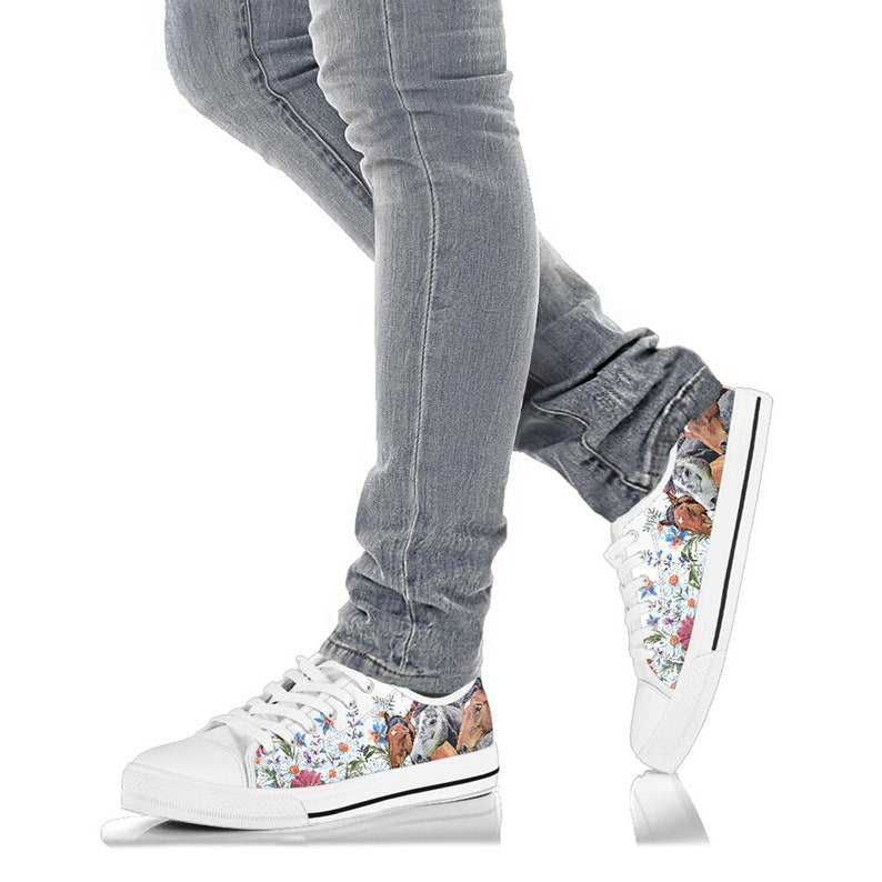 Horse and Flowers Low Top Shoes