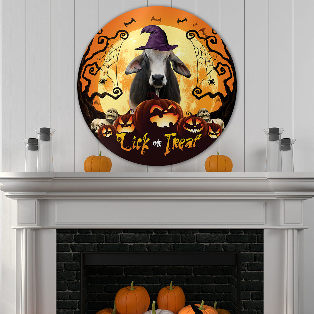 Halloween Brahman Cattle All Printed 3D Round Wooden Sign