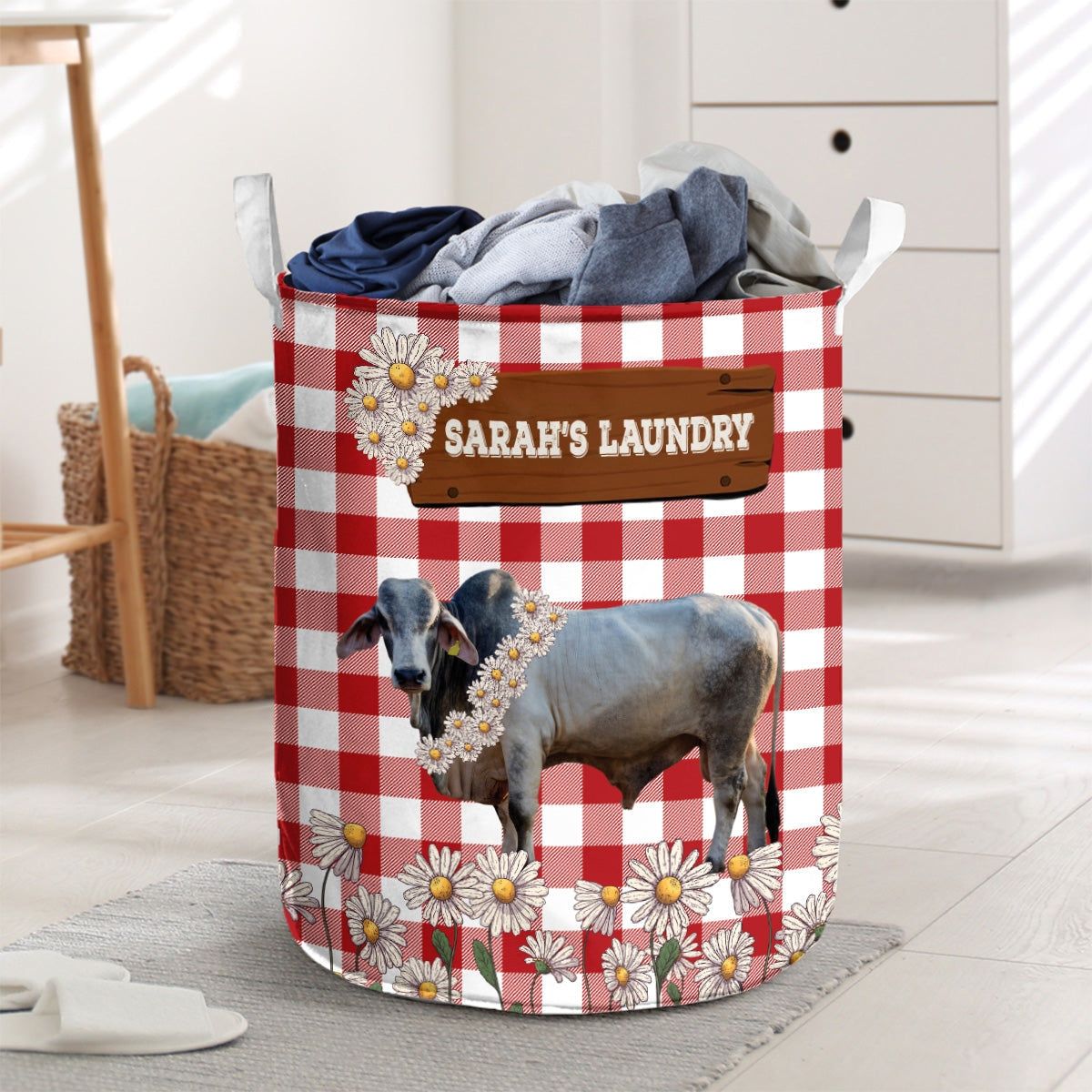 Personalized Brahman Daisy Flower Laundry Basket